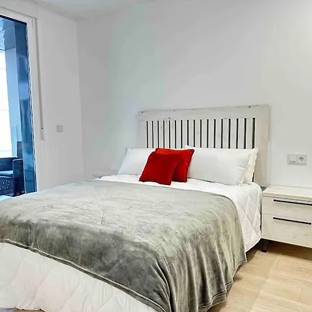 Apartment New Port, Free Parking Ybh2a