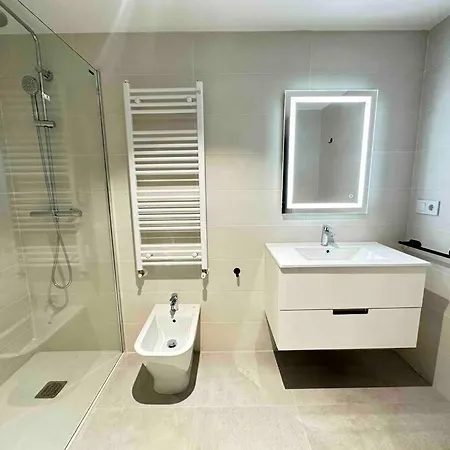 Jacinto Benavente 15, 2a Con Parking Gratis By Ybh Vigo