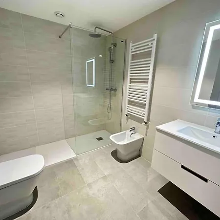 Jacinto Benavente 15, 2a Con Parking Gratis By Ybh Apartment Vigo